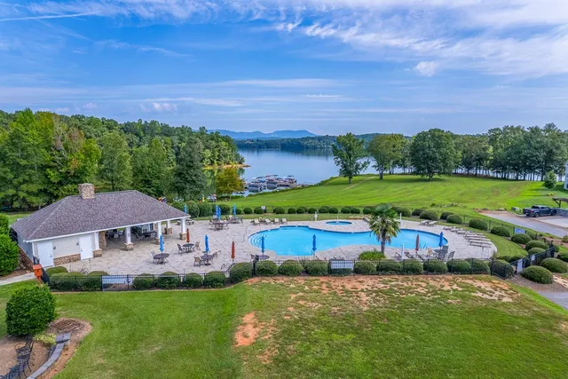 $675,000 | 902 Blue Moon Street, Taylors, SC 29687