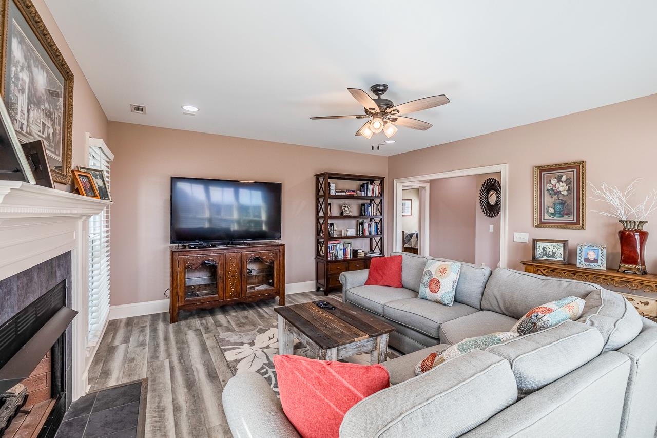 902 Blue Moon Street Taylors, SC 29687 - Photo 8 of 50