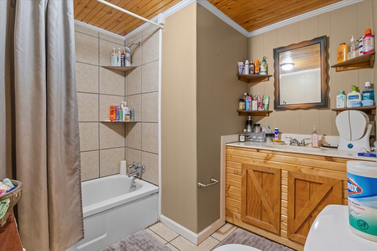 1515 Hayshed Road Charlotte, TN 37036 - Photo 16 of 41