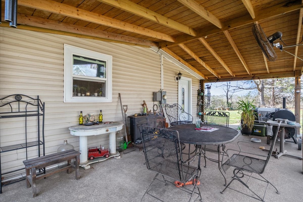 1515 Hayshed Road Charlotte, TN 37036 - Photo 26 of 41