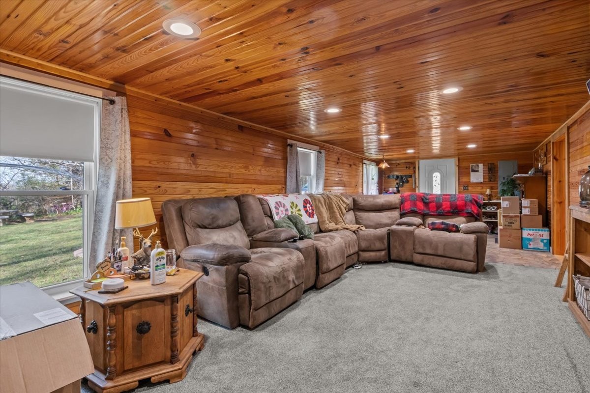 1515 Hayshed Road Charlotte, TN 37036 - Photo 28 of 41