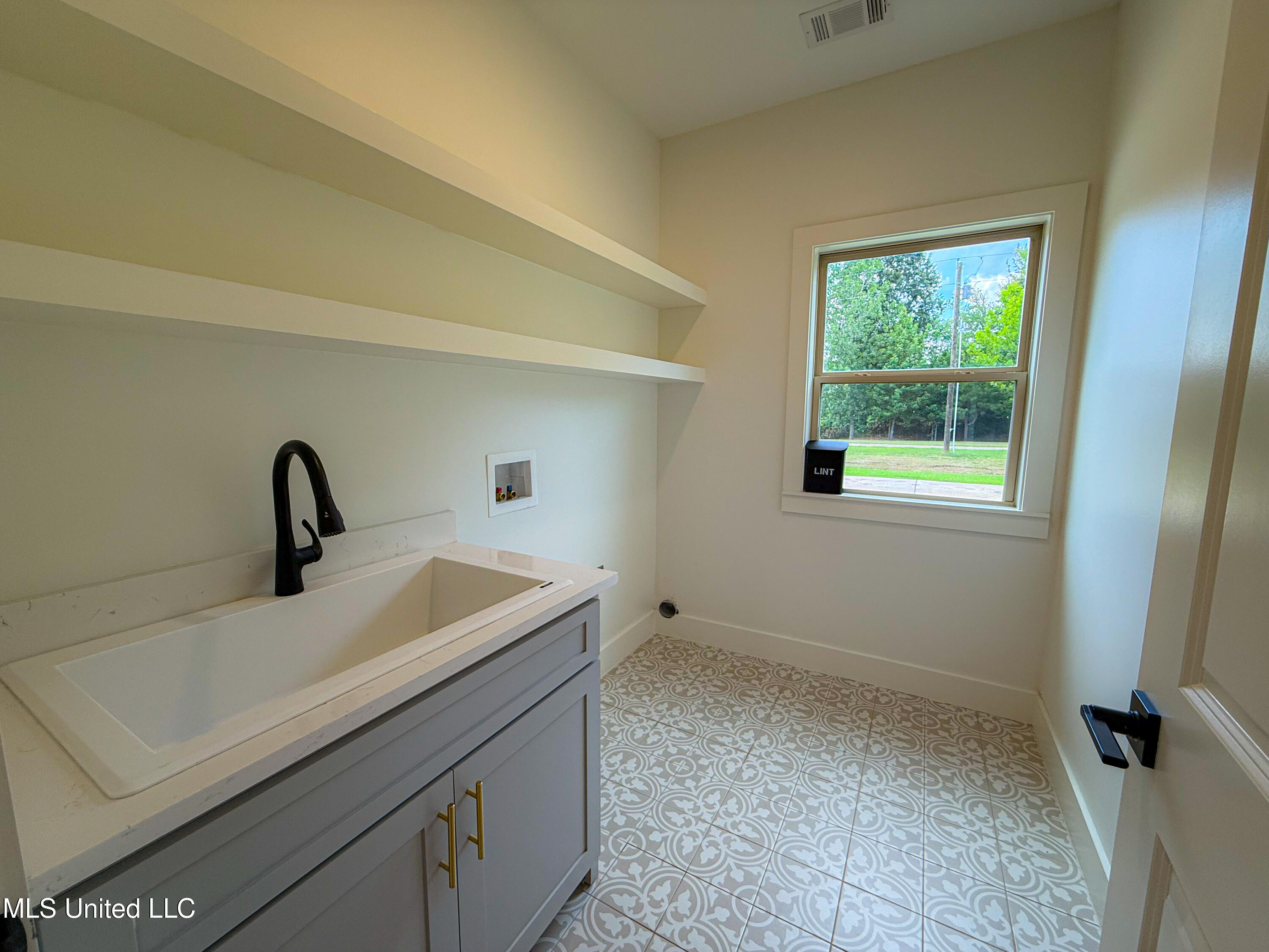 5350 Poplar Corner Road Walls, MS 38680 - Photo 7 of 30 Poplar Corner-10