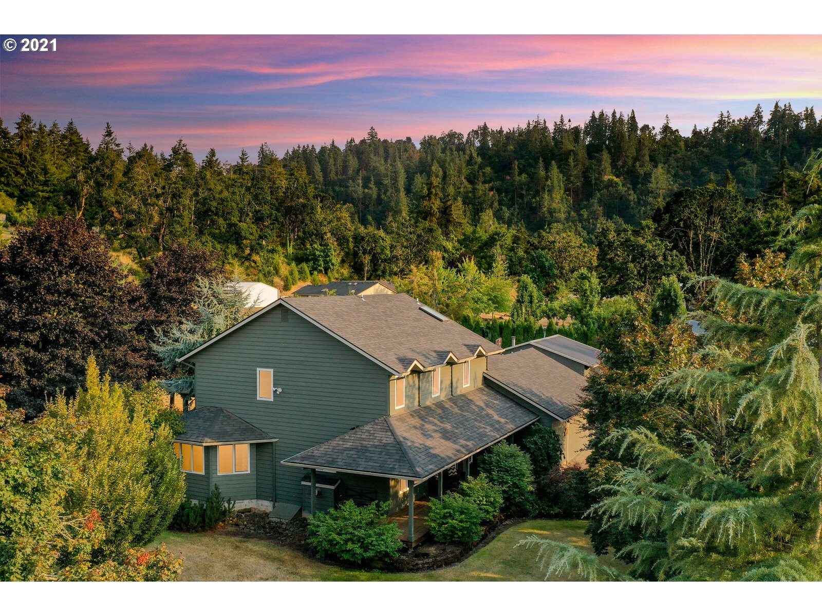 4182 Mountain View Road Silverton, OR 97381 - Photo 1 of 32 Gallery Image 1