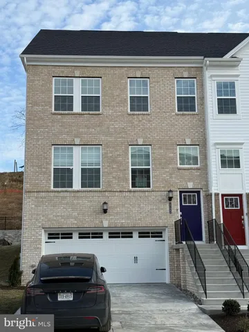 $3,395 | 1723 Water Xing Road, Pikesville, MD 21208