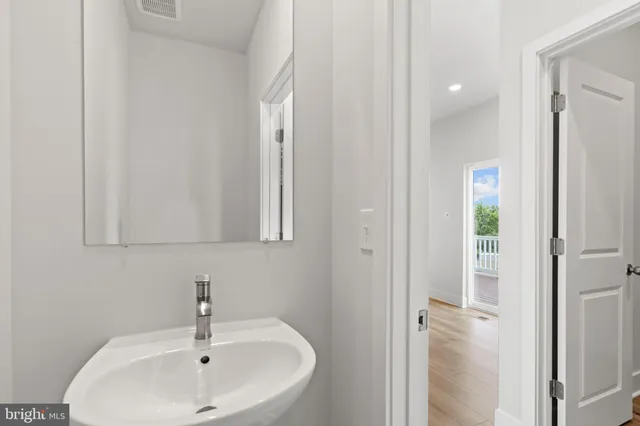 $3,395 | 1723 Water Xing Road, Pikesville, MD 21208