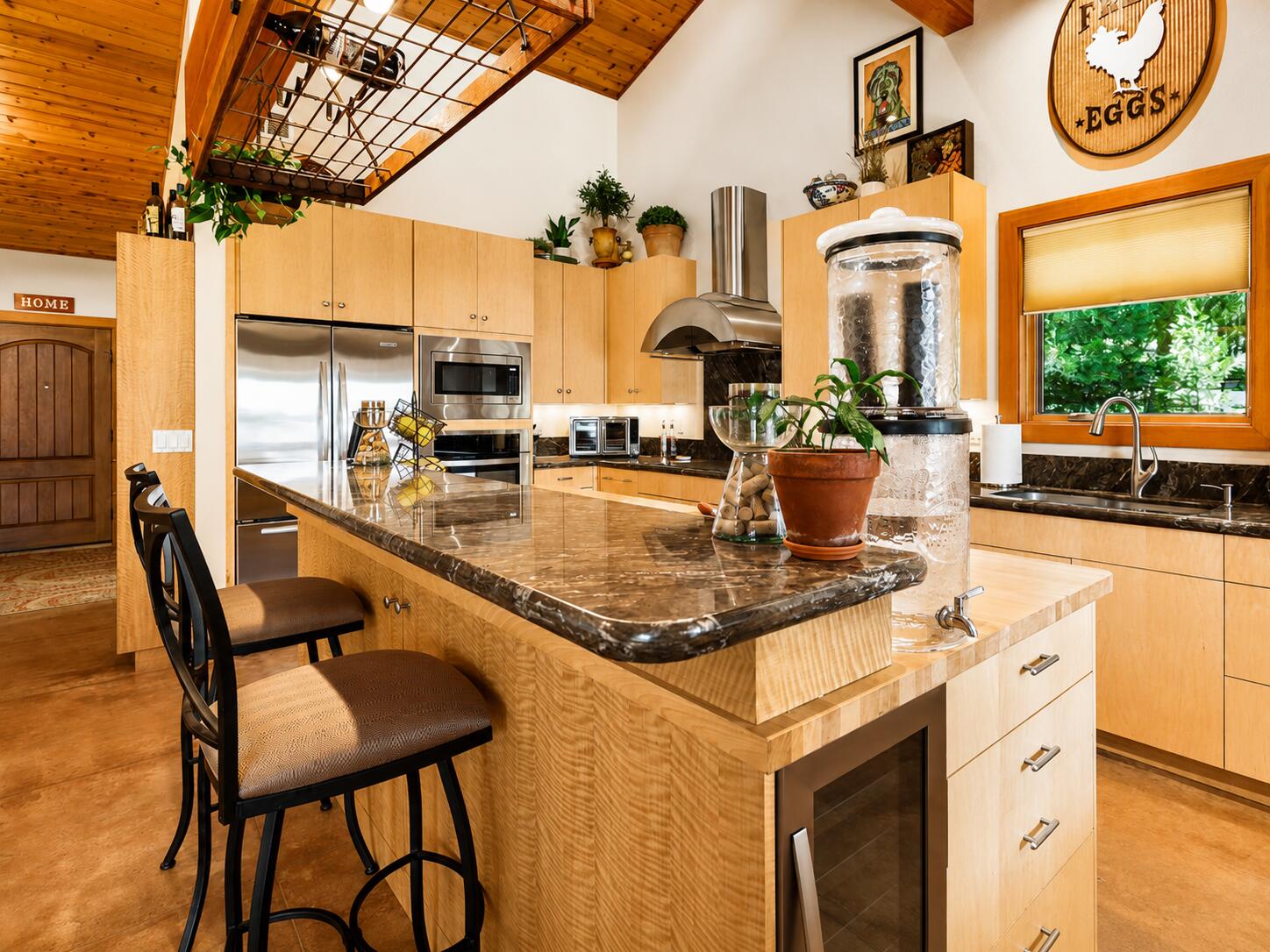 4990 East Hyatt Lake Road Ashland, OR 97520 - Photo 8 of 43 21