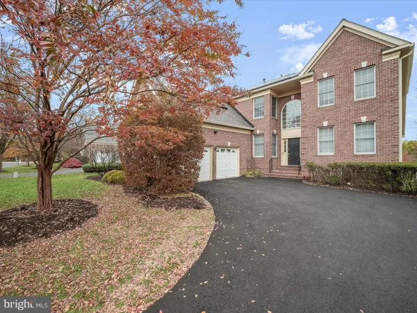 $5,000 | 43480 Foxgrove Court, Ashburn, VA 20147