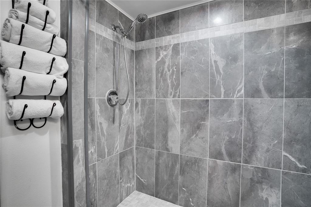 7905 Pierce Harwell Road Plant City, FL 33565 - Photo 20 of 68