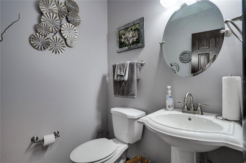 7905 Pierce Harwell Road Plant City, FL 33565 - Photo 7 of 68