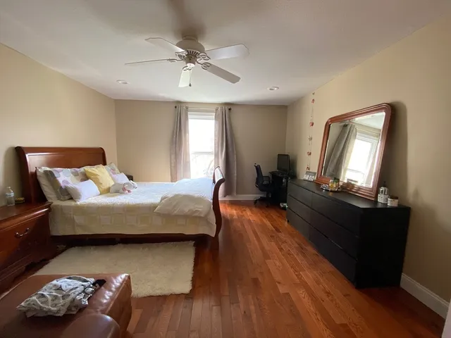 $2,300 | 4 Shadowbrook Lane, Unit 30, Milford, MA 01757