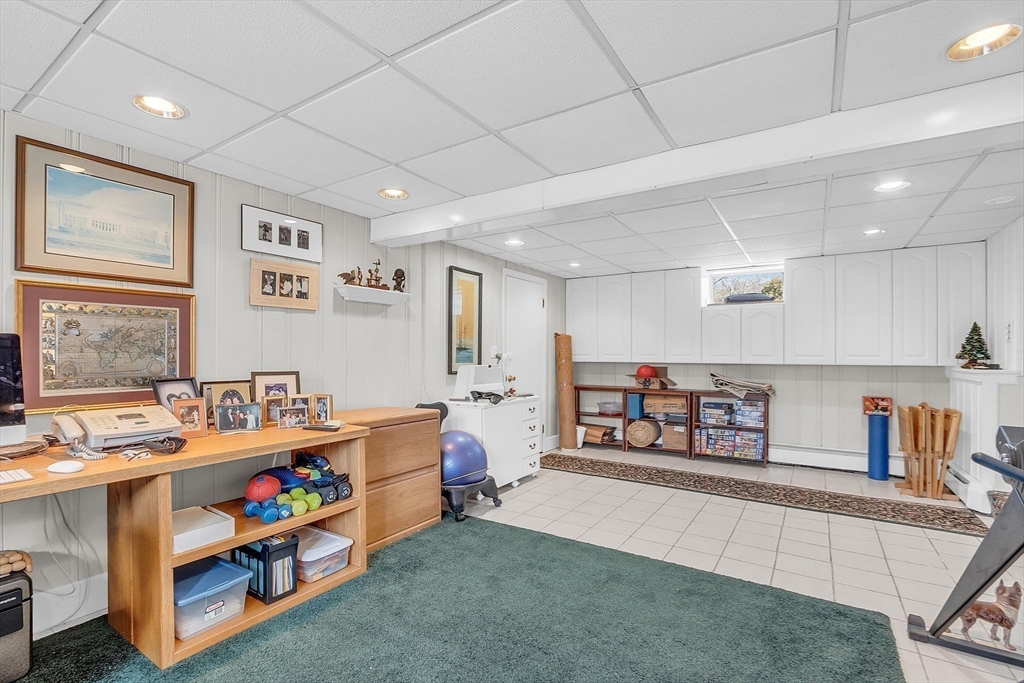 35 Lovejoy Road Andover, MA 01810 - Photo 24 of 42 Gallery Image 24