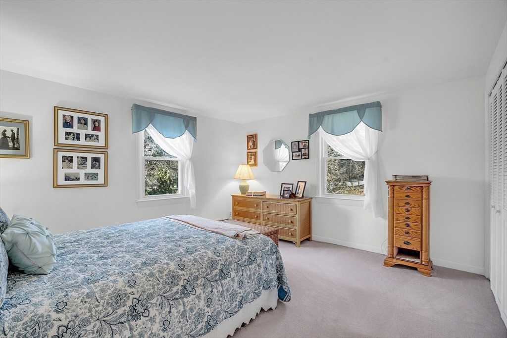 35 Lovejoy Road Andover, MA 01810 - Photo 26 of 42 Gallery Image 26