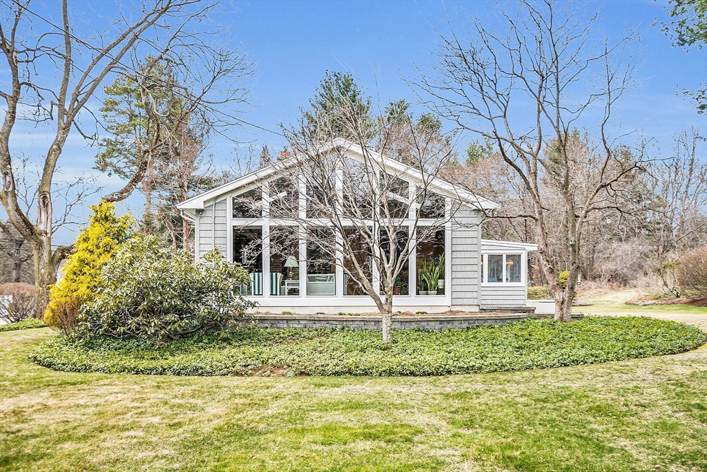 35 Lovejoy Road Andover, MA 01810 - Photo 3 of 42 Gallery Image 3