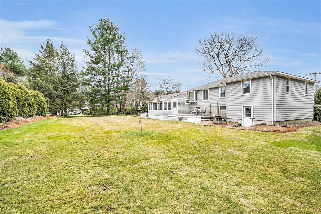 35 Lovejoy Road Andover, MA 01810 - Photo 42 of 42 Gallery Image 42
