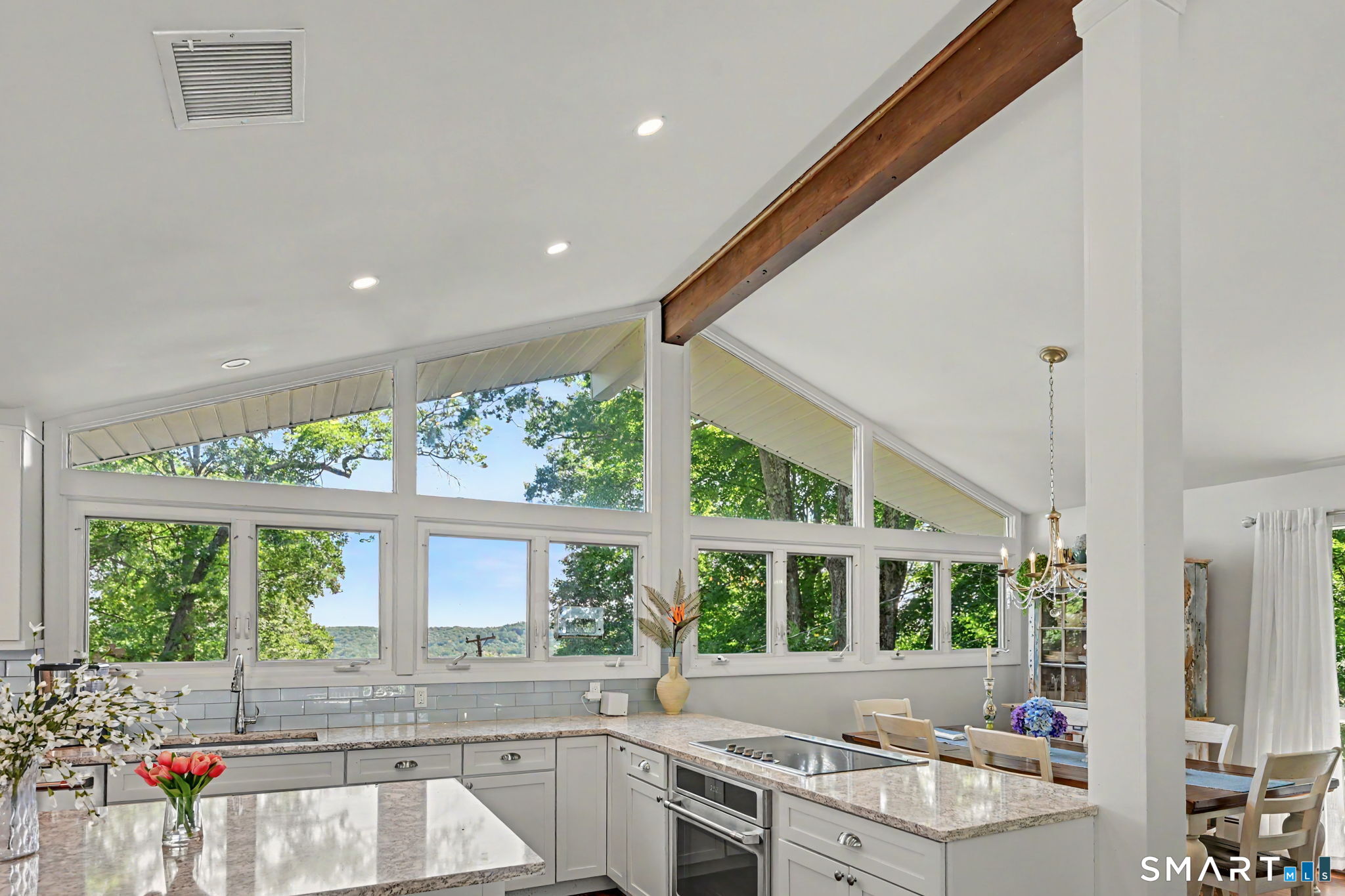52 Seth Low Mountain Road Ridgefield, CT 06877 - Photo 7 of 34
