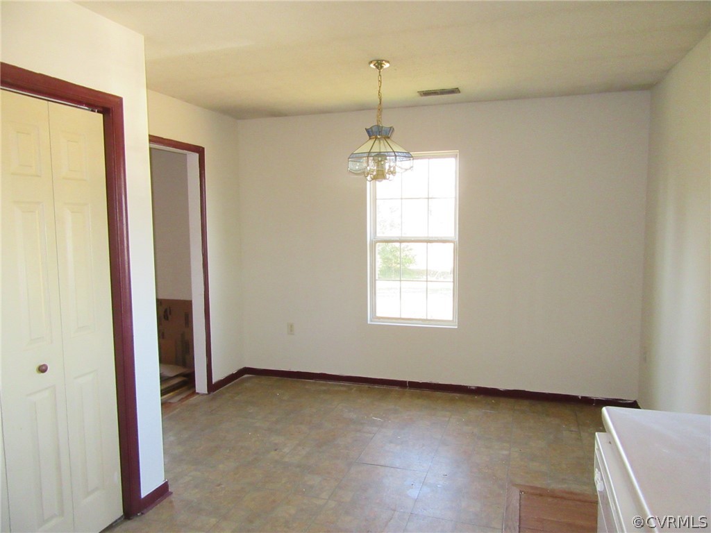 19600 Rainey Road Dinwiddie, VA 23841 - Photo 12 of 20