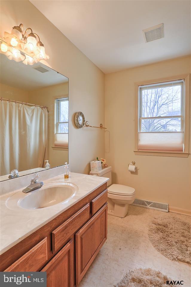 1600 Randow Road York, PA 17403 - Photo 22 of 26 Gallery Image 22