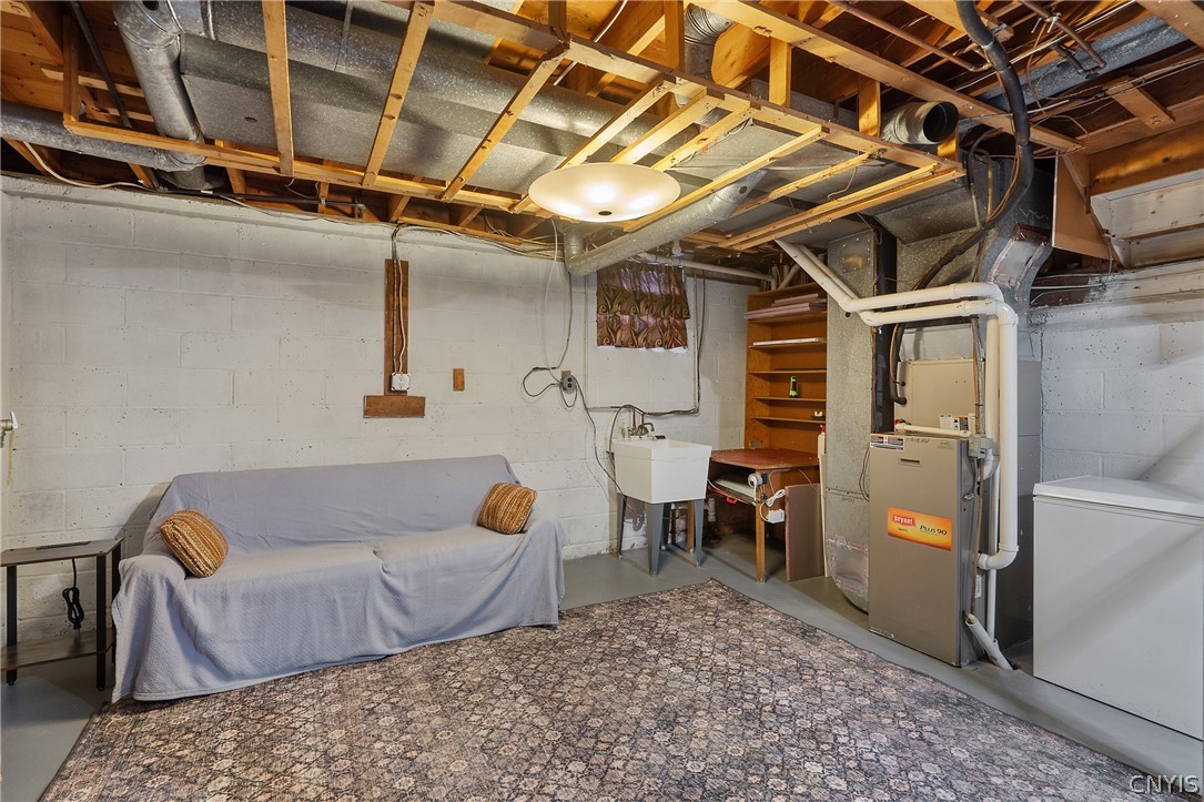 200 Arbordale Road East Camillus, NY 13219 - Photo 27 of 39 Awesome basement