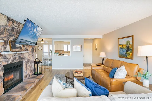 $265,000 | 775 Winn Road, Unit 4L, Osage Beach, MO 65065