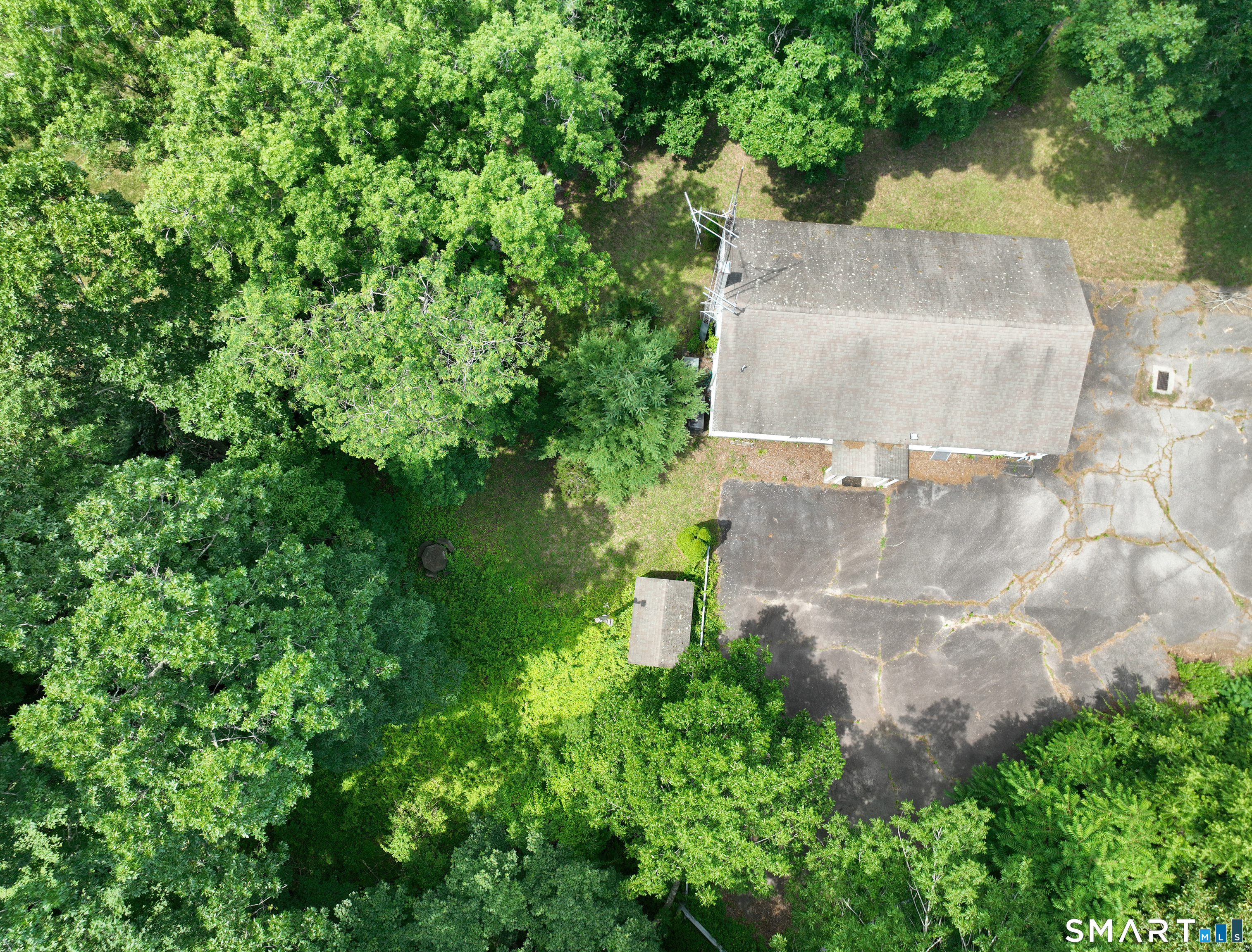 10 Mains Crossing Road North Stonington, CT 06359 - Photo 2 of 21