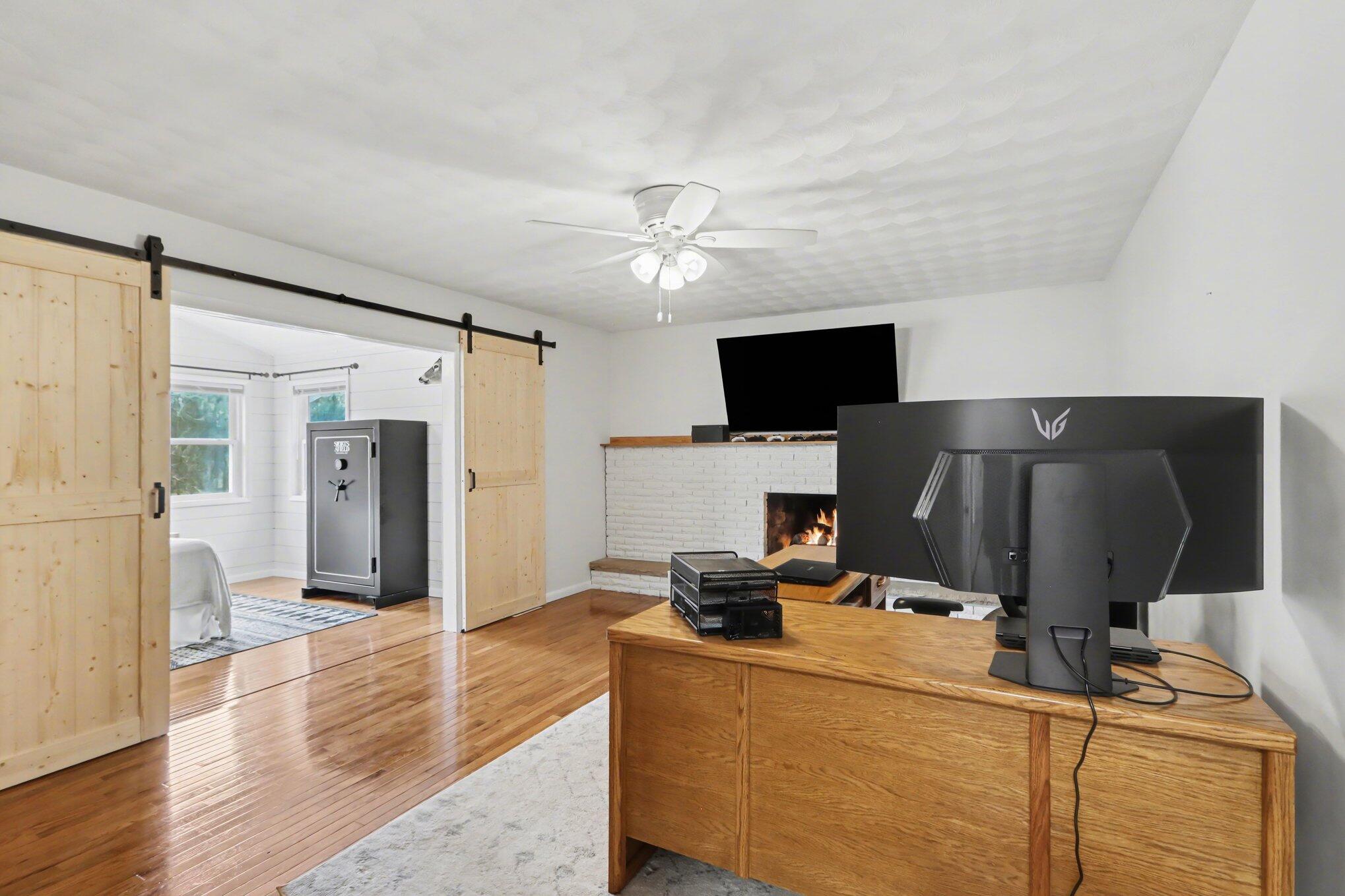 22381 North Angling Road Centreville, MI 49032 - Photo 16 of 46 Den