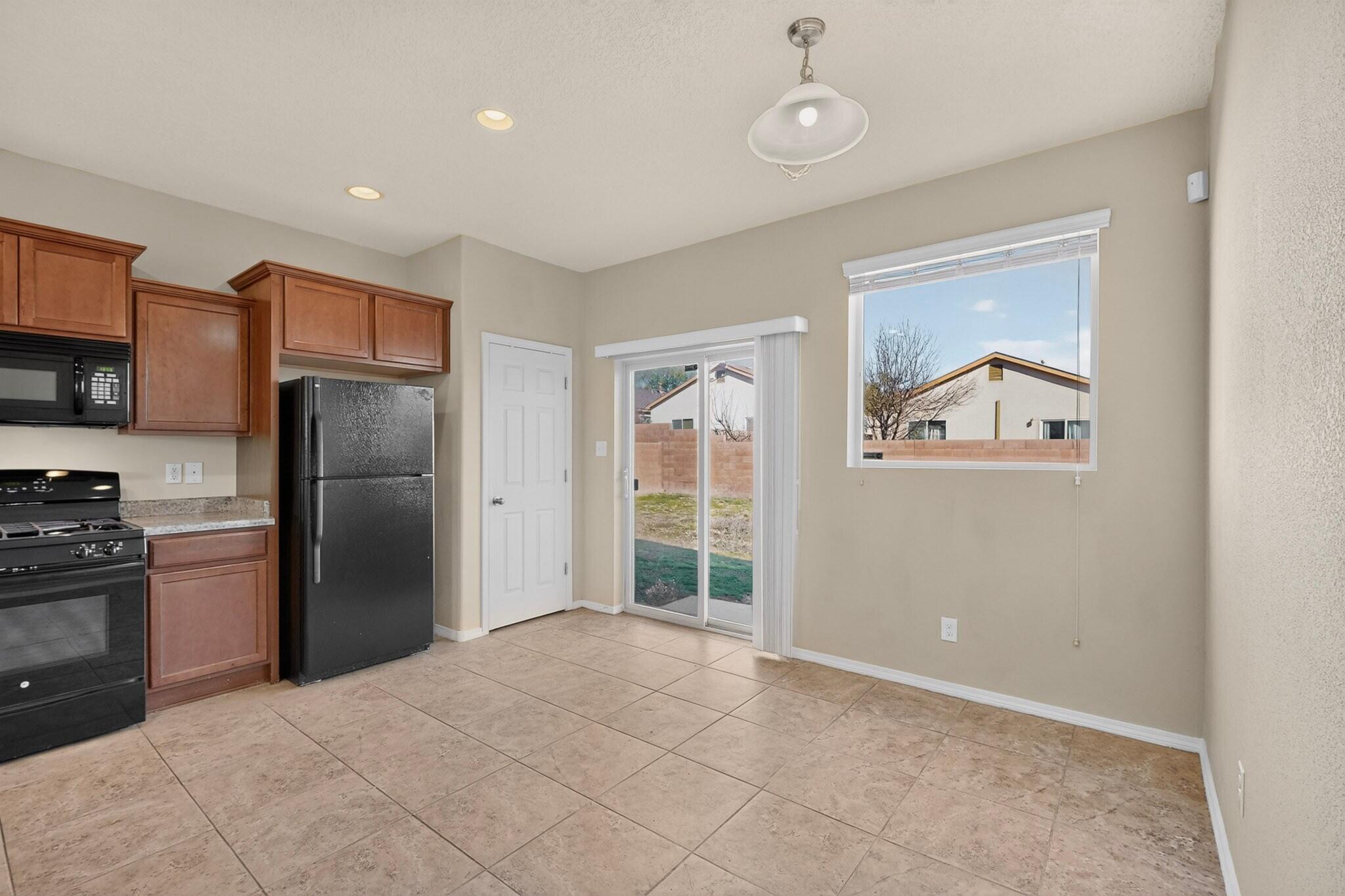 10735 Antler Tool Road Southwest Albuquerque, NM 87121 - Photo 15 of 41 Gallery Image 15