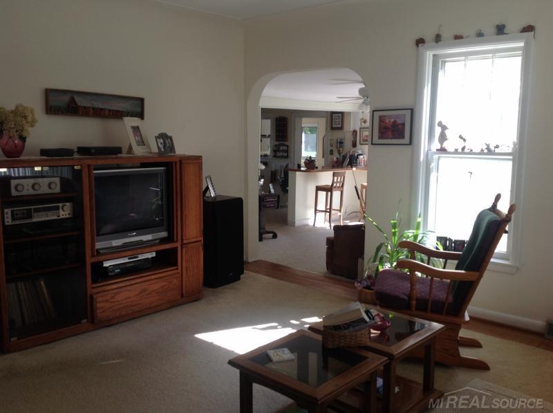 7025 Roach Road Lexington, MI 48450 - Photo 2 of 11 31300265-1.JPG