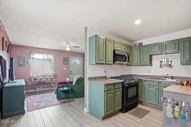 $265,000 | 2515 East Atlanta Avenue, Phoenix, AZ 85040