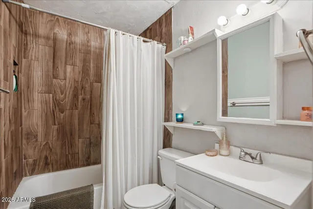 $265,000 | 2515 East Atlanta Avenue, Phoenix, AZ 85040