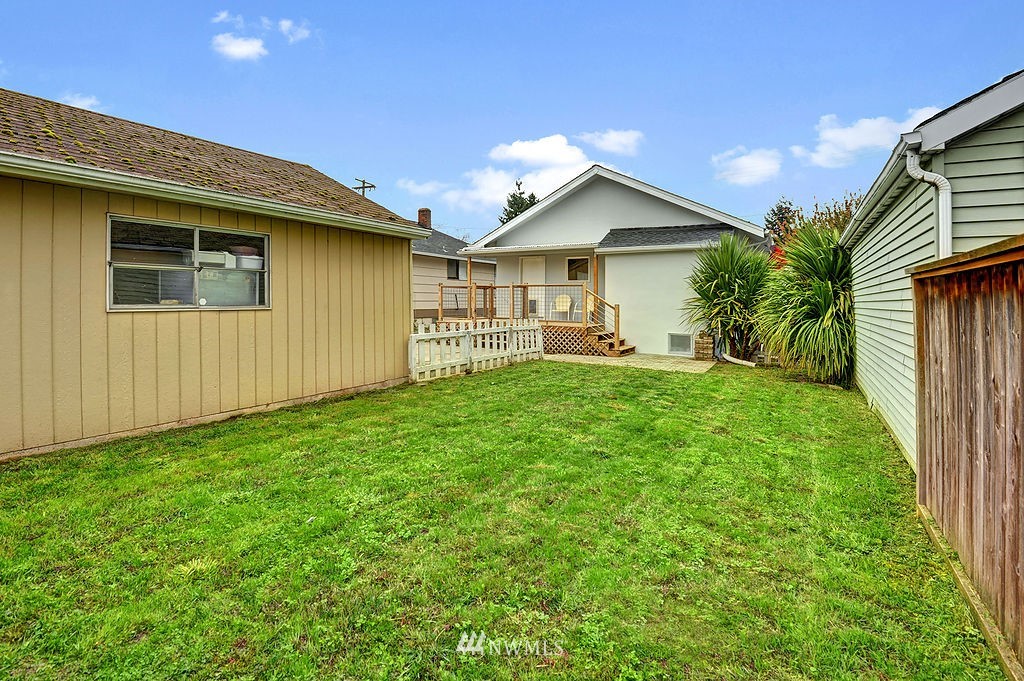 222 Burnett Avenue North Renton, WA 98057 - Photo 14 of 15