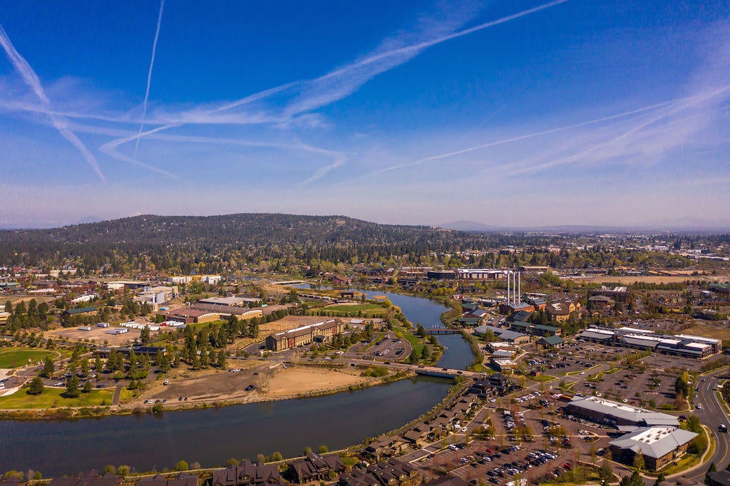 61570 Southwest Blakely Road Bend, OR 97702 - Photo 35 of 35 RileyVisuals-30