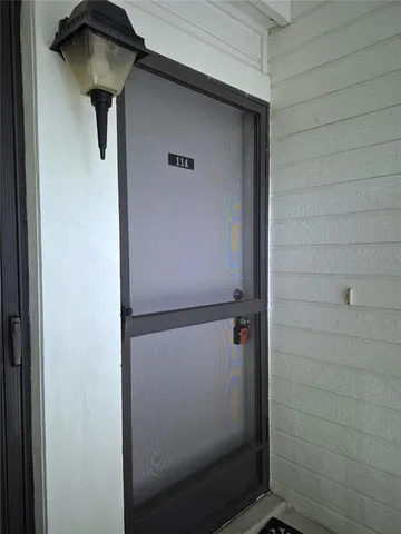 $1,700 | 114 Meadow Lane, Unit 114, Oldsmar, FL 34677