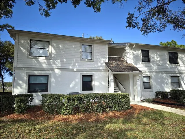 $1,700 | 114 Meadow Lane, Unit 114, Oldsmar, FL 34677
