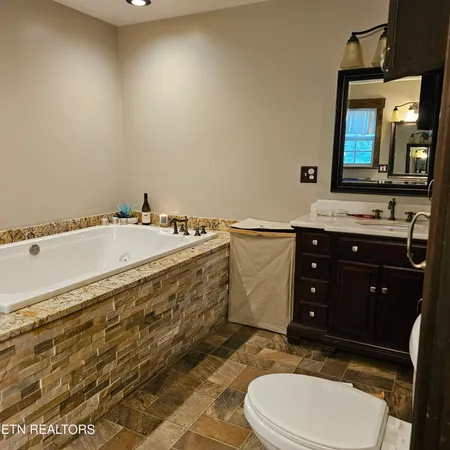 $439,900 | 1100 Mill Branch Road, Huntsville, TN 37756