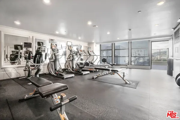 $7,490 | 1645 Vine Street, Unit 1007, Los Angeles, CA 90028