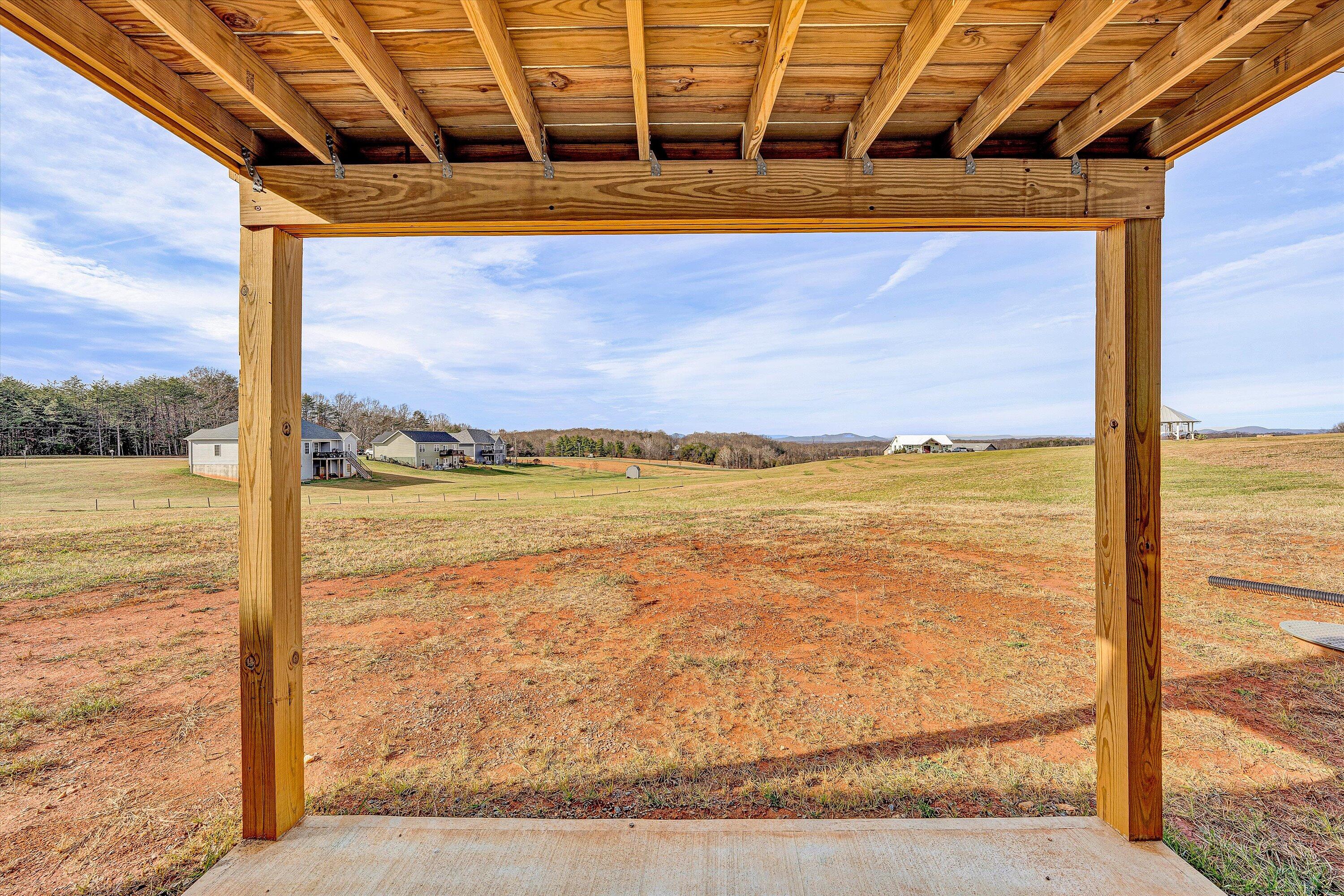 2227 Hendricks Store Road Moneta, VA 24121 - Photo 52 of 55 45-DSC00211