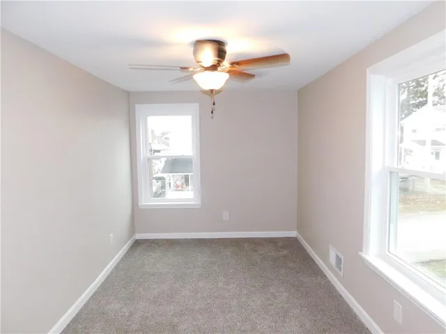 a view of empty room with window