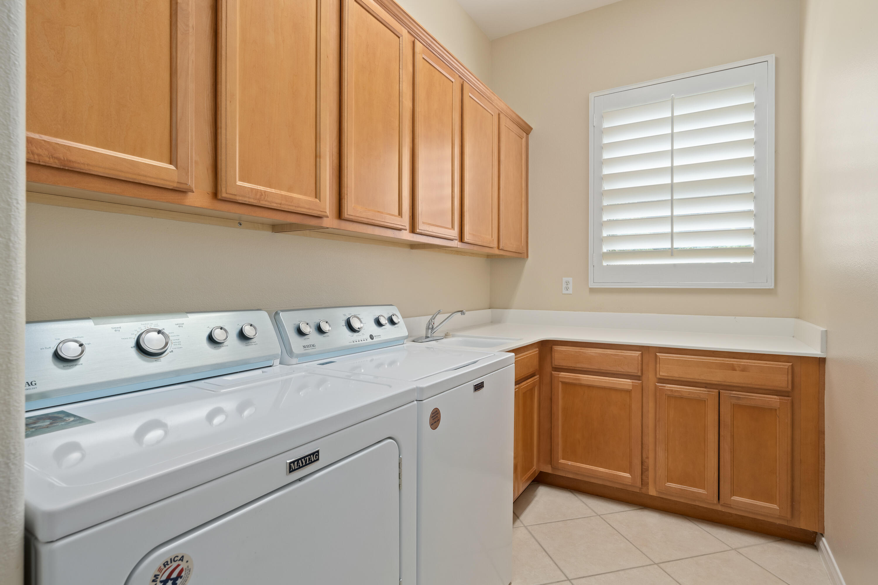 35260 Monarch Way Palm Desert, CA 92211 - Photo 44 of 44 a room with storage and utility