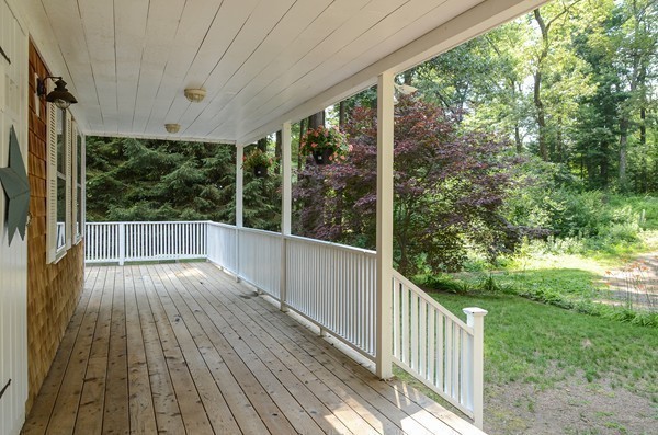 28 Camp Road Foxboro, MA 02035 - Photo 5 of 25 Gallery Image 5