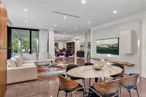 $6,995,000 | 3232 Emathla Street, Miami, FL 33133