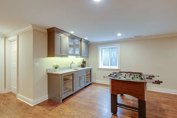 $2,595,000 | 326 East North Avenue, Lake Bluff, IL 60044