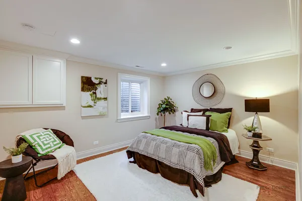 $2,595,000 | 326 East North Avenue, Lake Bluff, IL 60044