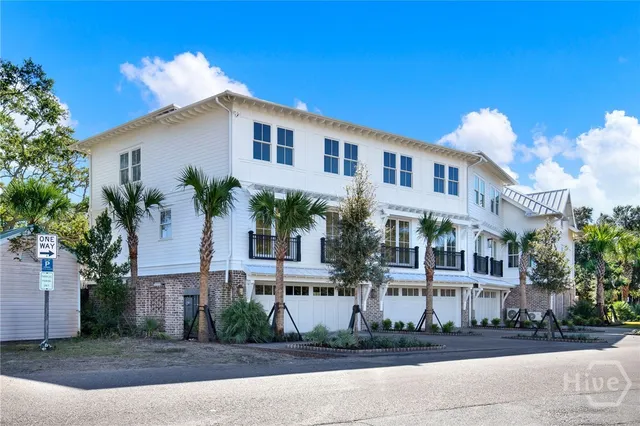 $5,785,000 | 104 17th Street, Tybee Island, GA 31328