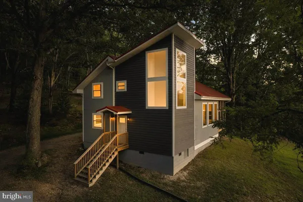 $615,000 | 201 Meadow Lane, Lost City, WV 26810