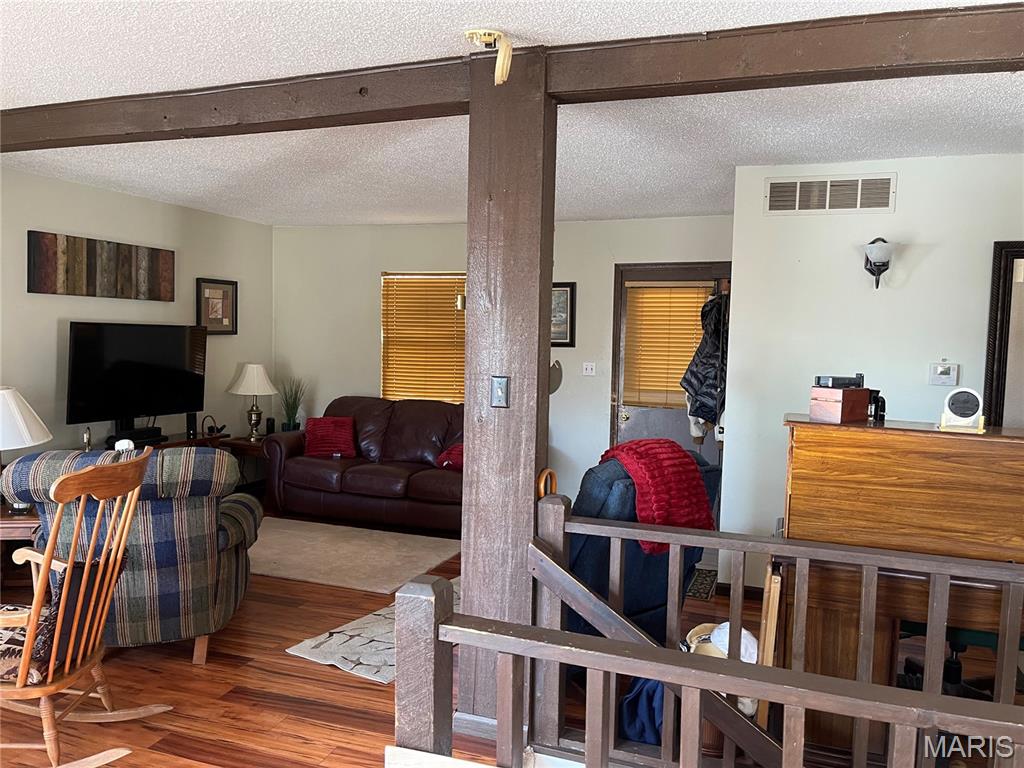 1138 Red Bud Road Osage Beach, MO 65065 - Photo 13 of 29