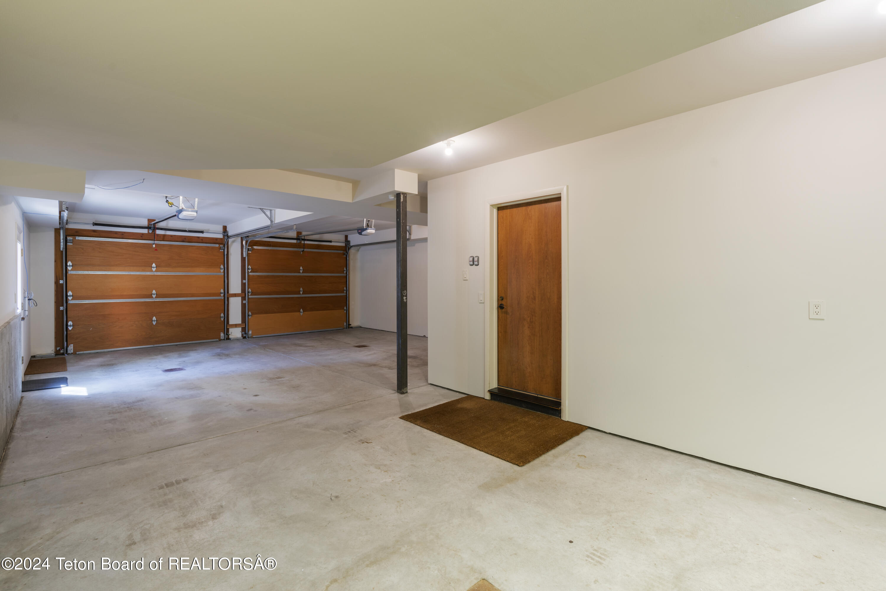 5070 Beavertail Road Wilson, WY 83014 - Photo 30 of 34 Garage