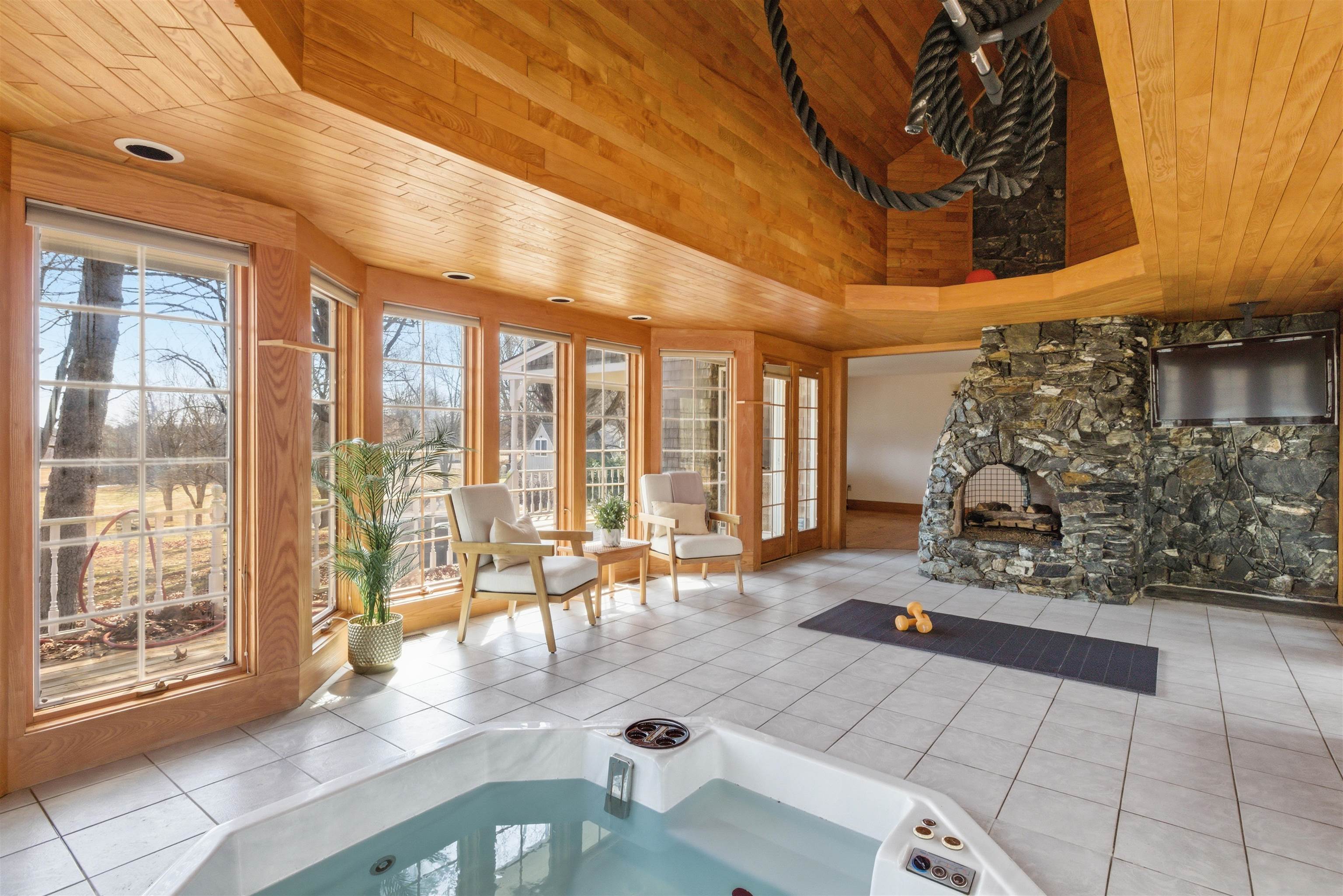 40 Pine Hill Road Hollis, NH 03049 - Photo 22 of 53