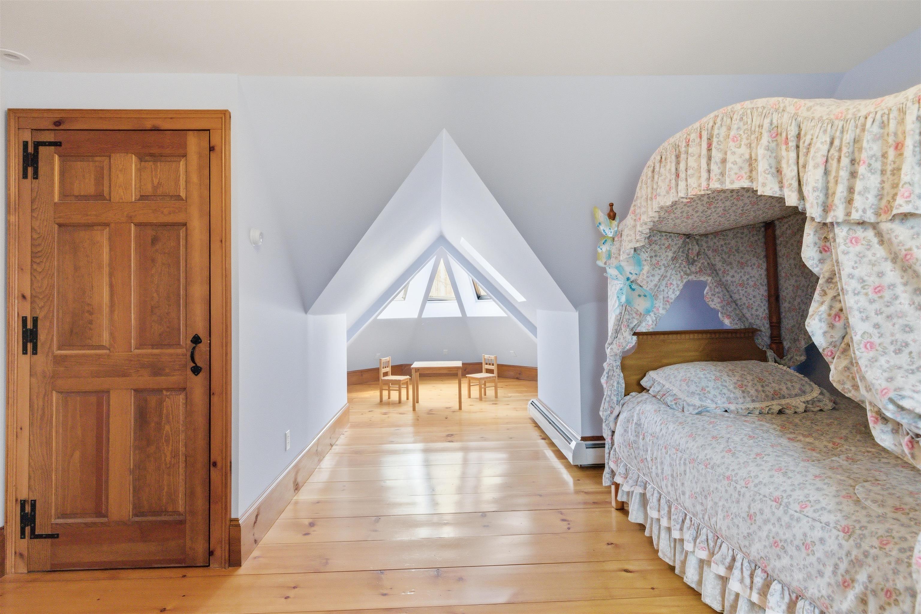 40 Pine Hill Road Hollis, NH 03049 - Photo 34 of 53