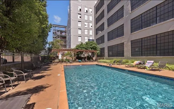 $2,250 | 4100 Forest Park Avenue, Unit 510, St. Louis, MO 63108