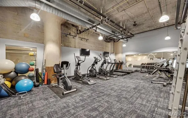 $2,250 | 4100 Forest Park Avenue, Unit 510, St. Louis, MO 63108